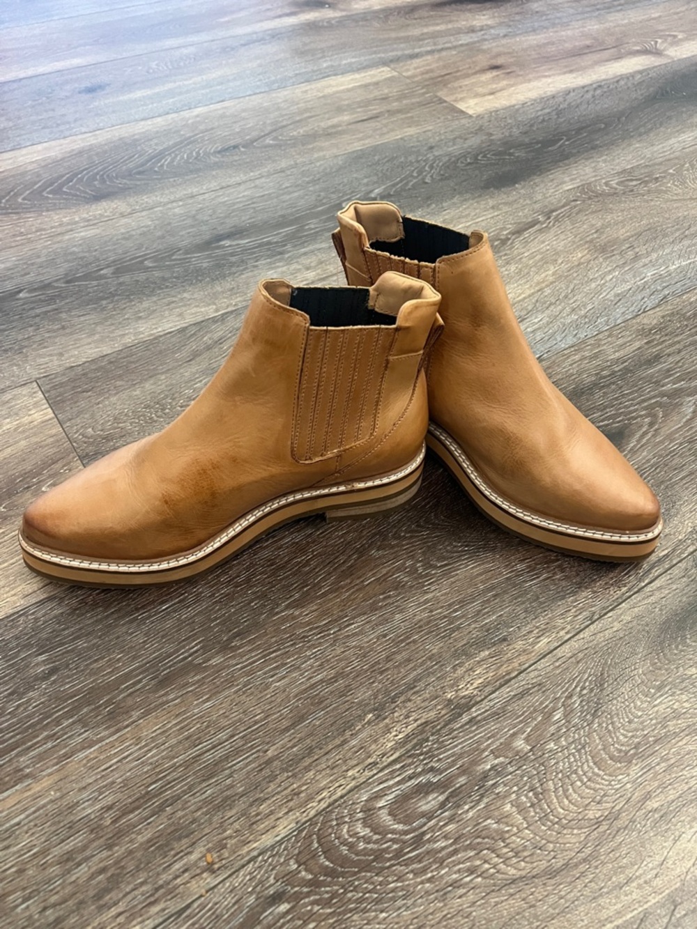 NWT ROOLEE Prince Booties 💖 - Picture 8 of 16